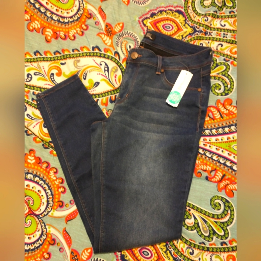 1822 Denim Skinny Jeans 12